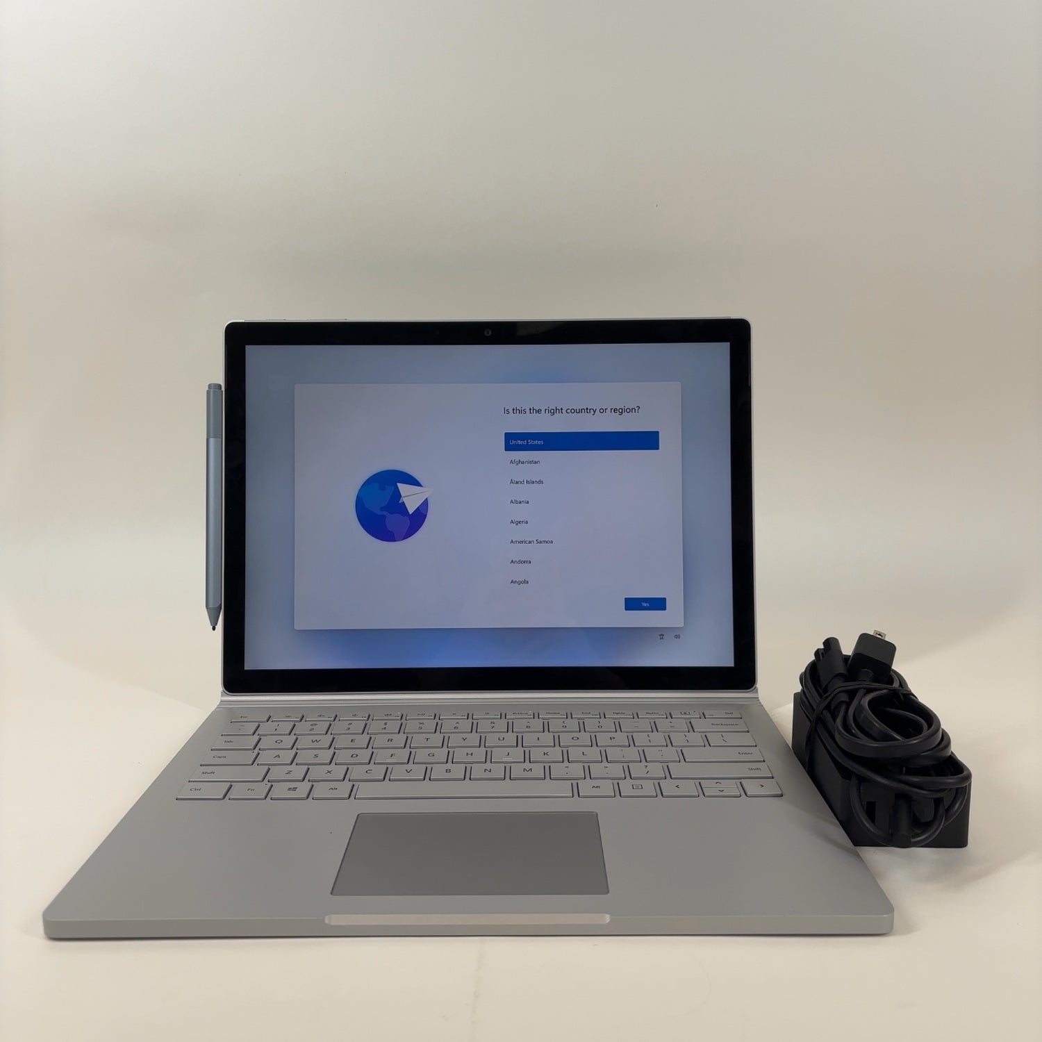 Microsoft Surface Book 3 1900 13.5