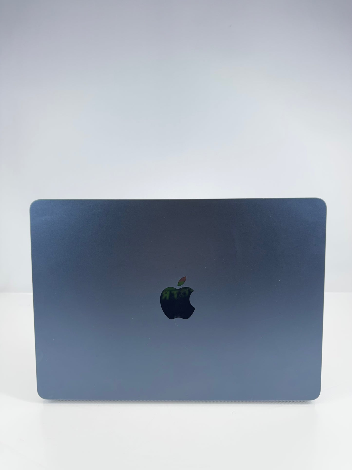 2025 Apple MacBook Air 13" M4 8C GPU 4.5GHz 16GB RAM 256GB SSD MW123LL/A